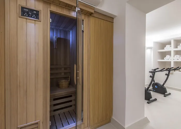 Gallery Suites & Residences Piraeus